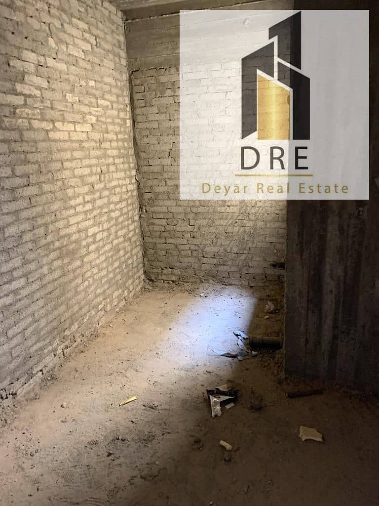 9 d4a102d1-21ab-4fe3-8469-51e55d1d5b8d. jpg