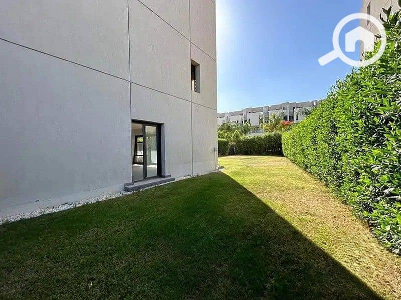 9 30776391-800x600. jpg