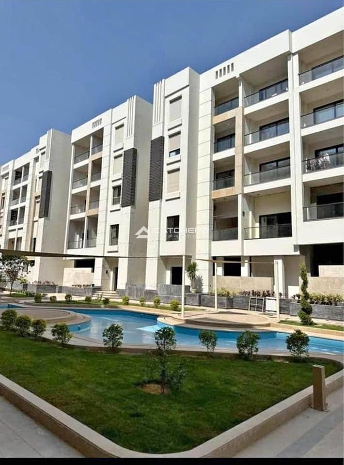 10 571325271_846844667885553_2900823159171340595_n. jpg