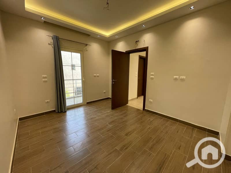 3 WhatsApp Image 2025-10-27 at 1.42. 09 PM (2). jpeg