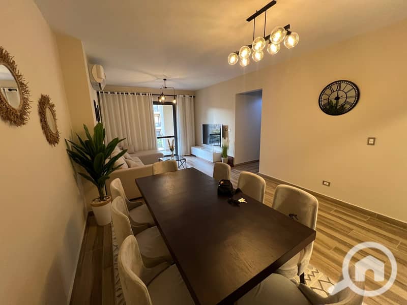 4 WhatsApp Image 2025-11-05 at 2.37. 12 PM. jpeg