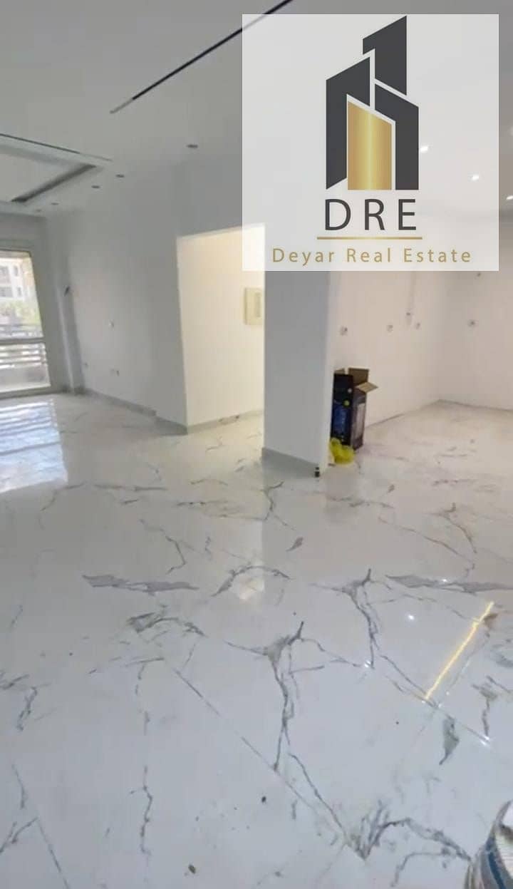 18 d293700f-2777-4099-89aa-8254f4139cd9. jpg