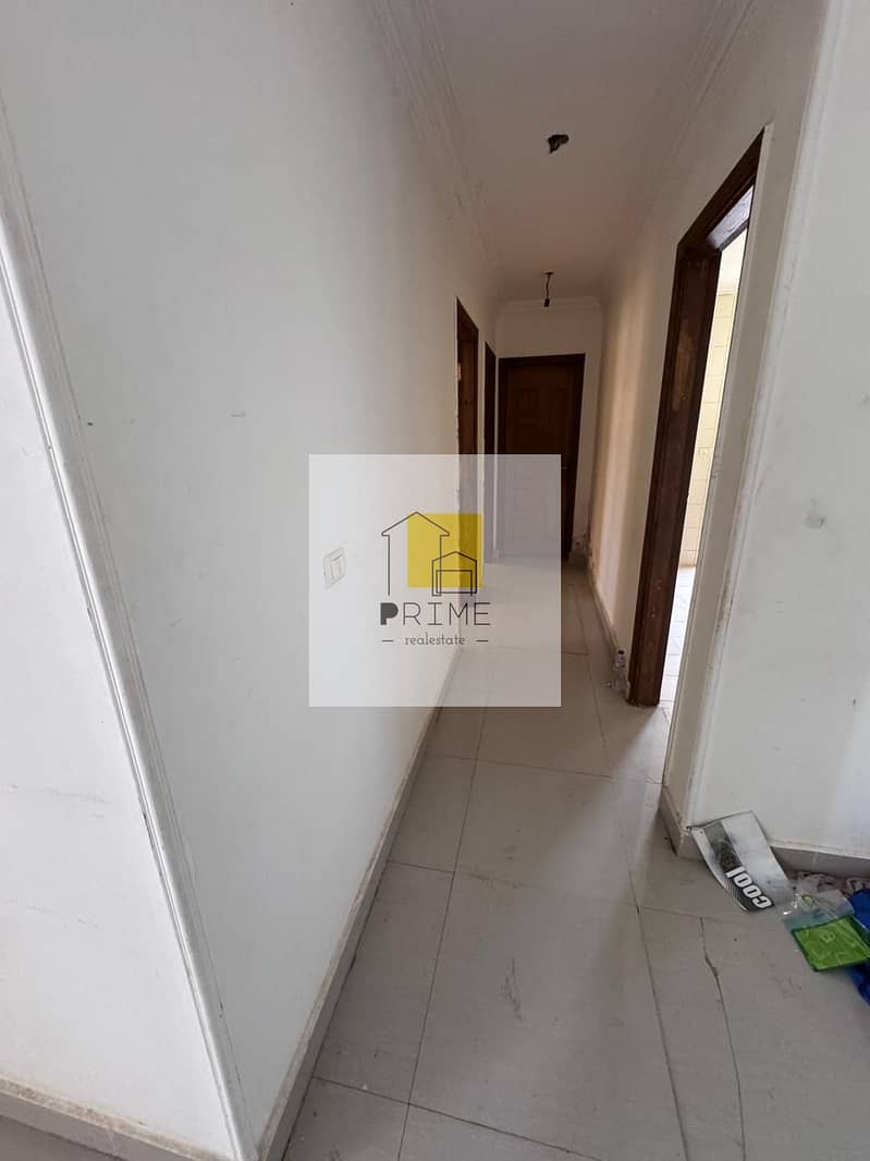 9 WhatsApp Image 2025-11-06 at 00.28. 47_918b362b. jpg