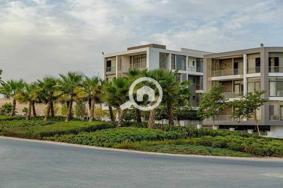 8 ستوديووو. jpg