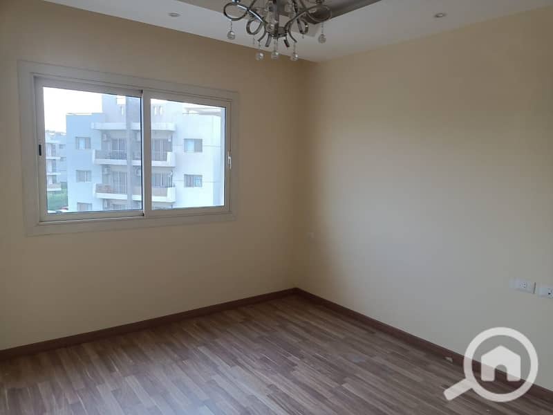 5 WhatsApp Image 2025-11-06 at 3.06. 54 PM. jpeg