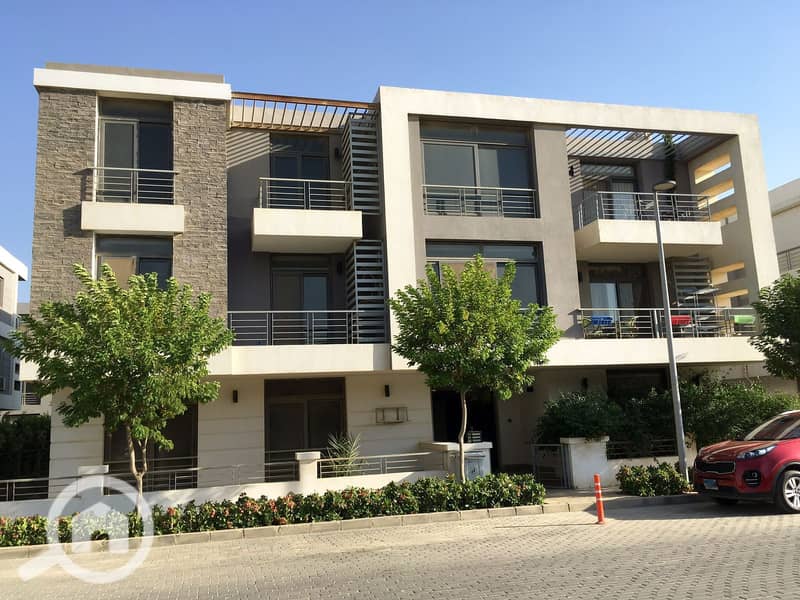 9 476899765_596905136499640_3795262726098137925_n. jpg