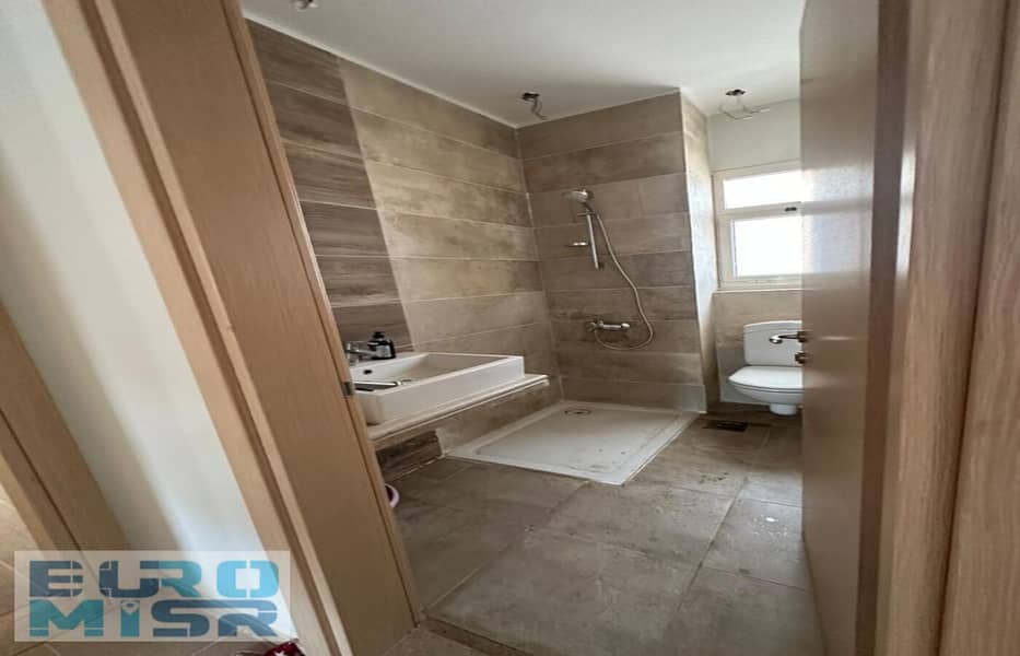 2 WhatsApp Image 2025-11-05 at 6.33. 52 PM (2). jpeg