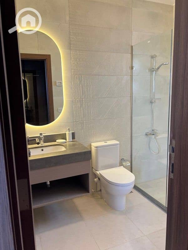 13 Screenshot 2025-11-05 231533. jpg