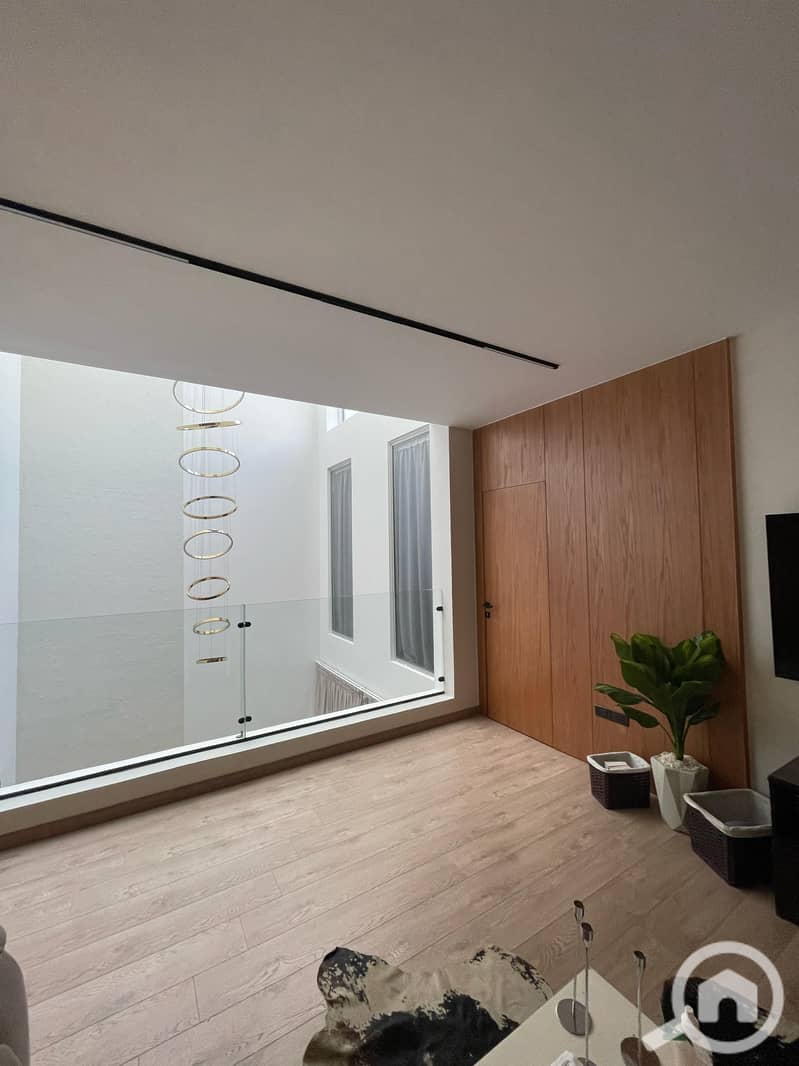 5 WhatsApp Image 2025-10-26 at 11.20. 48 (1). jpeg