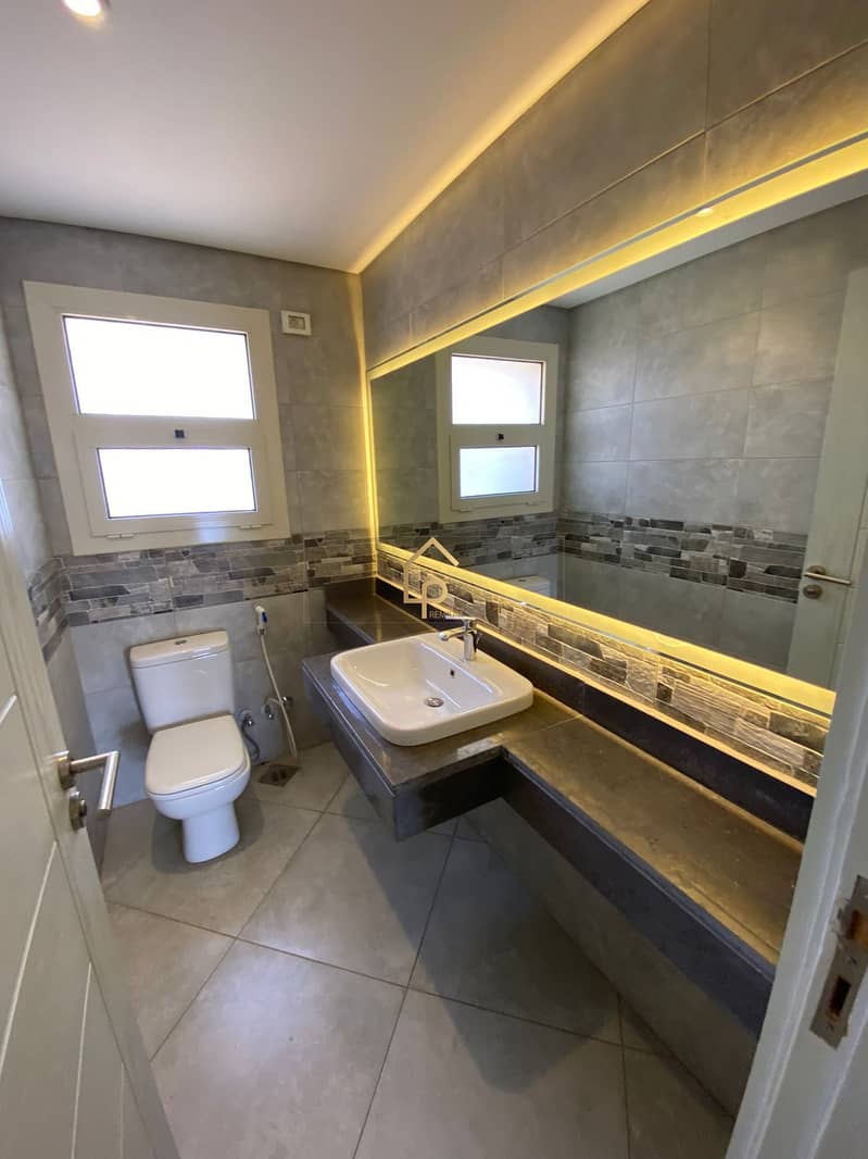 4 WhatsApp Image 2025-11-05 at 2.26. 35 PM (2). jpeg