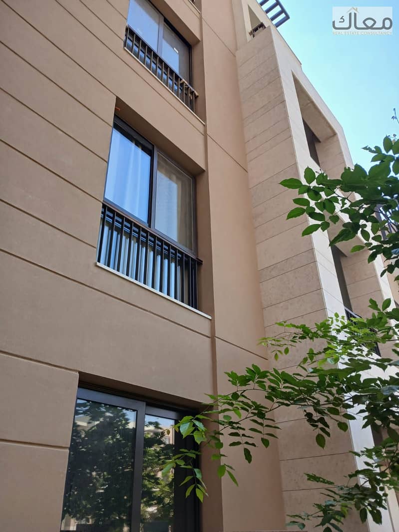 3 6f2c946a-a719-4b6d-9371-0e2eb720b665. jpg