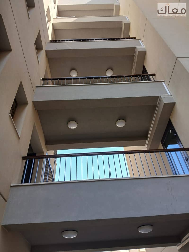 4 25d5717e-cca9-4f16-9fa0-e510b5f83609. jpg