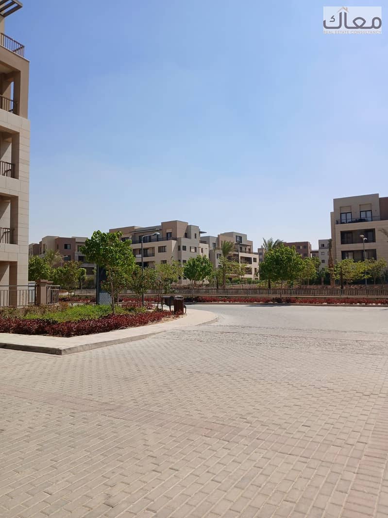 5 46c27f56-58d4-48fe-b2f2-090251eb777d. jpg