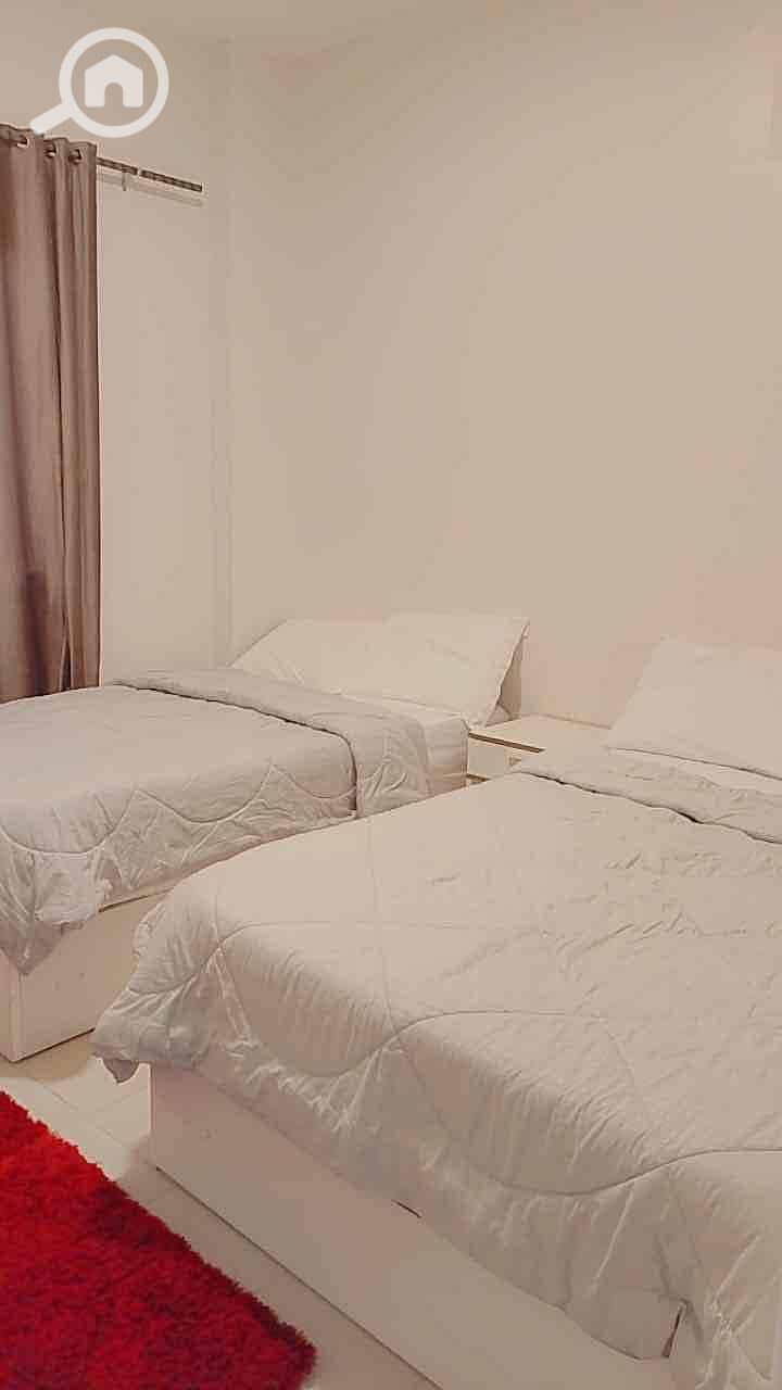 7 8a12d75b-e845-4f31-8fd2-6896e646ff5a. jpg