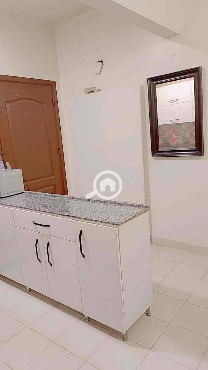 10 87b2372f-1c68-469f-8536-6e9d0f27c108. jpg