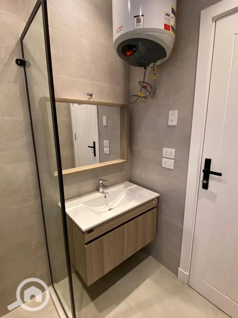 3 WhatsApp Image 2025-11-05 at 17.55. 05 (2). jpeg