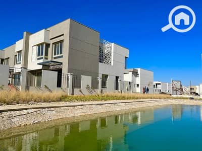 4 Bedroom Townhouse for Sale in 6th of October, Giza - WhatsApp Image 2025-11-06 at 15.41. 07_5d2a2019. jpg