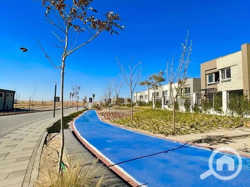 10 WhatsApp Image 2025-11-06 at 15.41. 07_3a9b129b. jpg