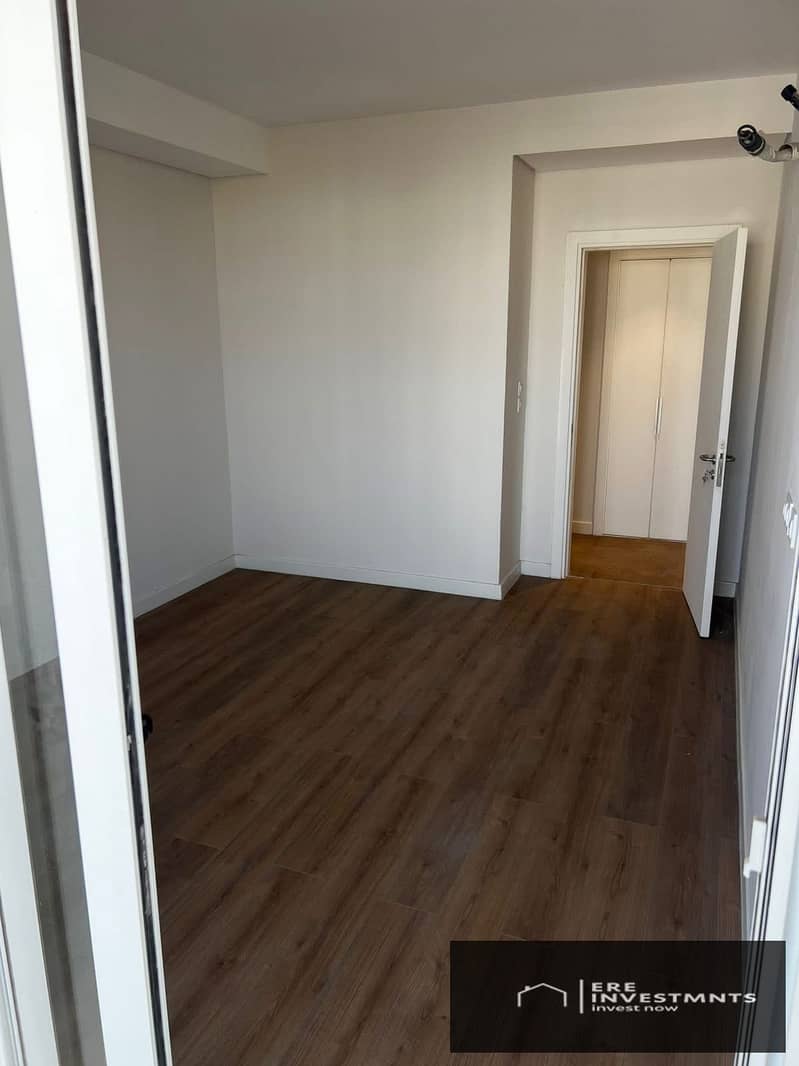 2 550c5ca4-9971-42f6-ab66-453ff87118b8. jpg