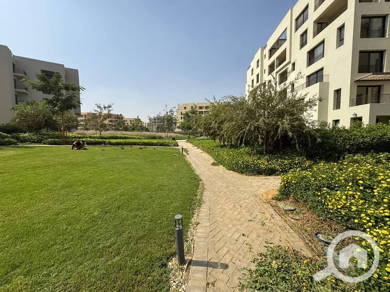 36 WhatsApp Image 2024-10-28 at 11.16. 11_e3eb212d - Copy. jpg