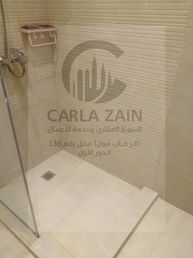 4 4a4a9043-77a0-4bdc-a575-fabf63ff5256. jpg