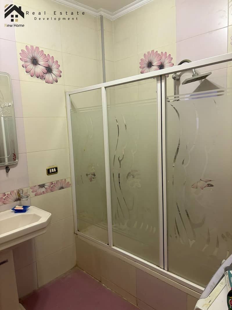 11 WhatsApp Image 2025-11-04 at 11.30. 24_1046cfb8. jpg