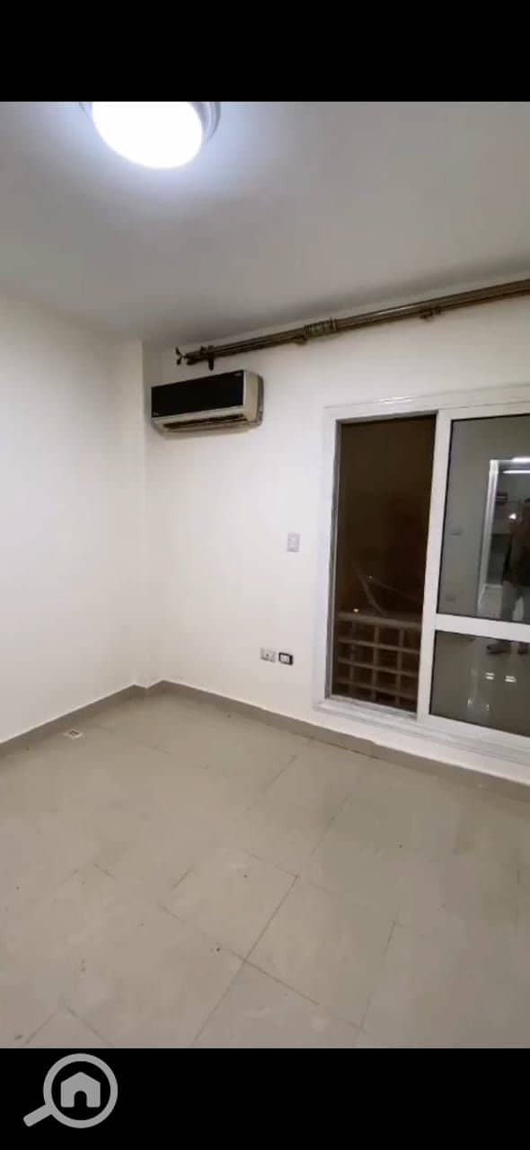 2 WhatsApp Image 2025-11-06 at 3.30. 19 PM (1). jpeg