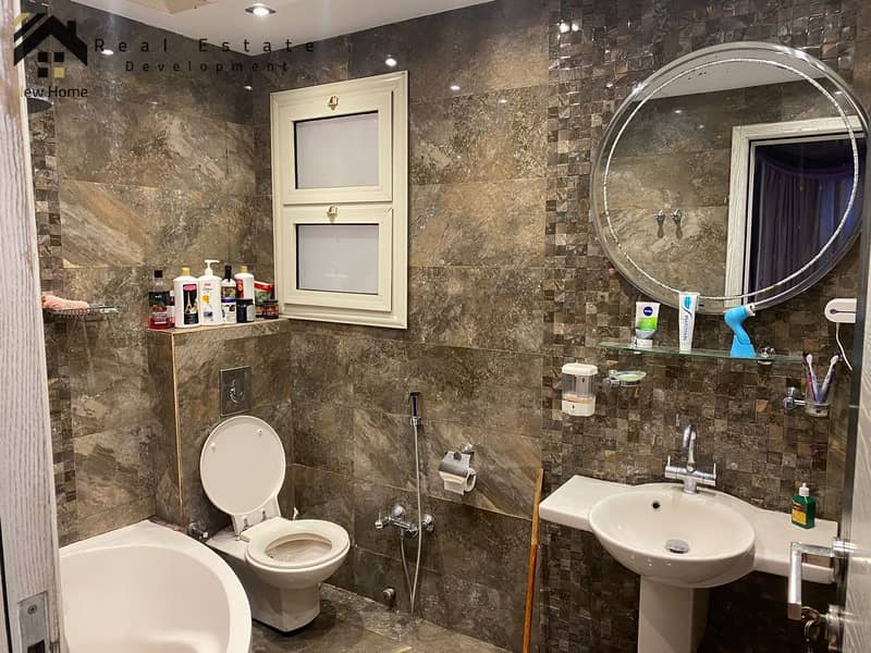 24 WhatsApp Image 2025-11-04 at 18.53. 30_dc456ead. jpg