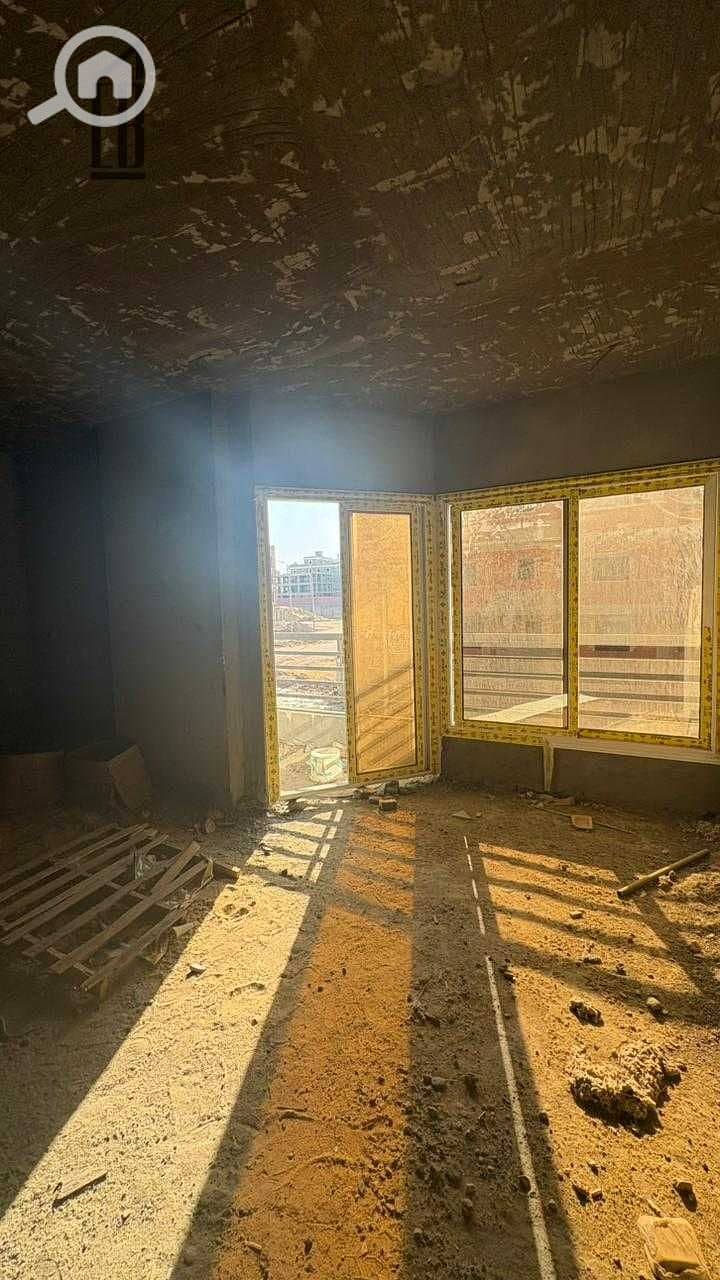 3 P7ihWsA01Y9oMUHvWM1tvJddw9jKOjYxfVzl5Kcj. jpeg