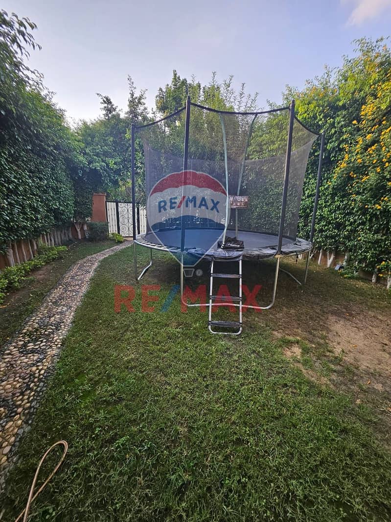 2 WhatsApp Image 2025-11-06 at 1.33. 20 AM (2). jpeg