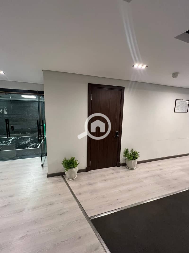 3 WhatsApp Image 2025-10-06 at 5.29. 11 PM (5). jpeg