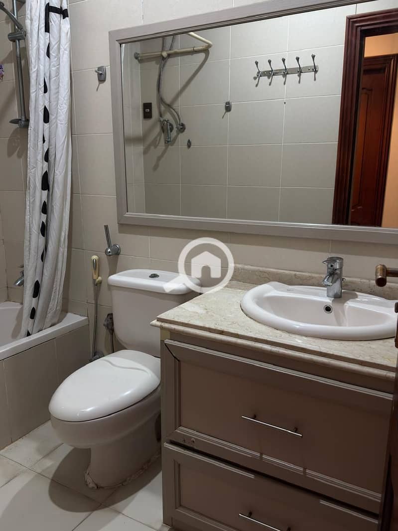 3 8888fda8-8b14-4c0a-bf2f-f97b70da4302. jpeg