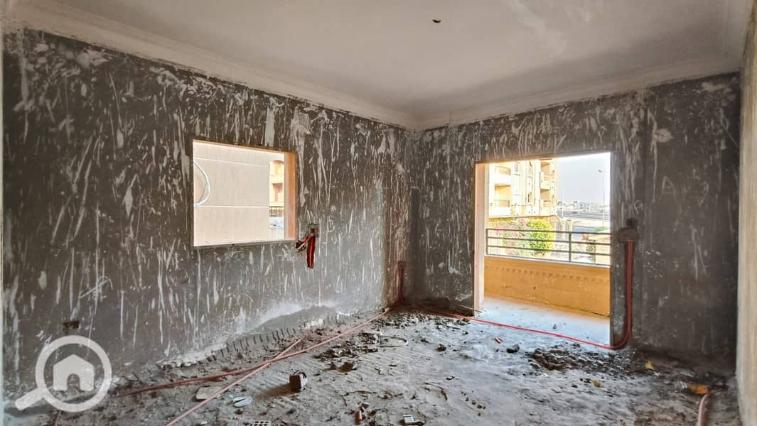 2 WhatsApp Image 2025-11-06 at 04.48. 54 (1). jpeg