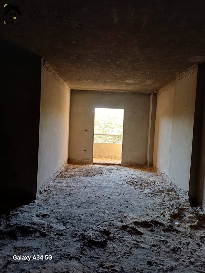 4 WhatsApp Image 2025-11-06 at 14.01. 00_25a66f8a. jpg