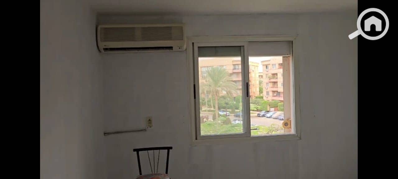 5 6fcf33c5-86b2-4b8d-b251-ea2fb7f8fd50. jpeg