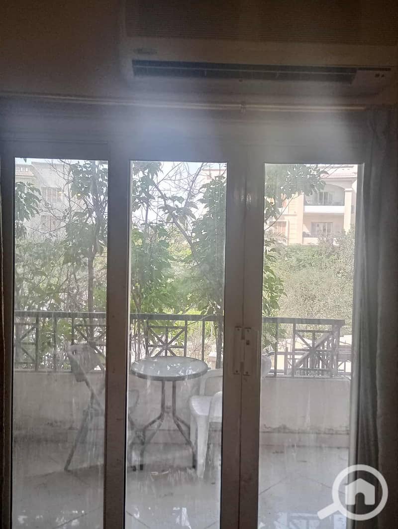 2 09b2142f-76b2-48f0-b589-a4fa334aa881. jpeg