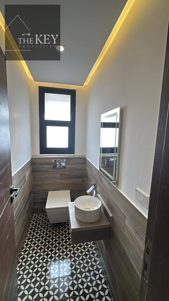 10 WhatsApp Image 2025-11-06 at 3.44. 58 PM (5). jpeg