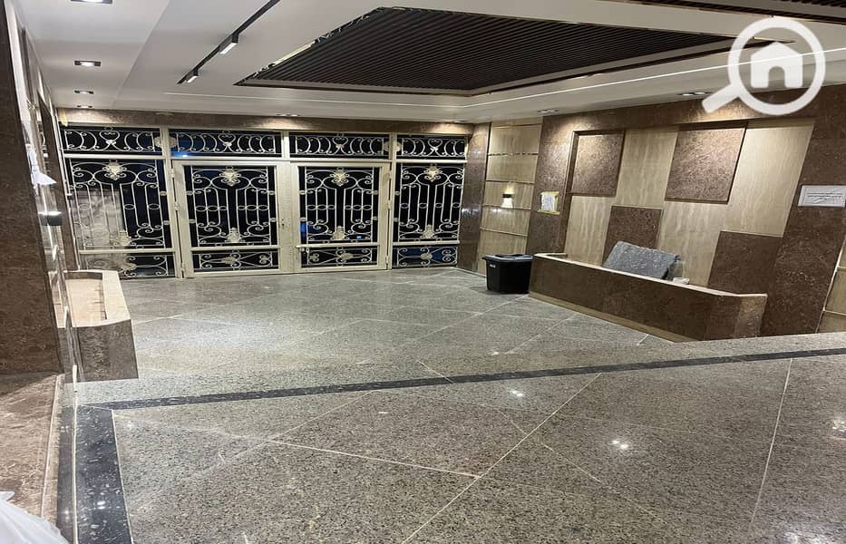 3 WhatsApp Image 2025-11-03 at 8.51. 02 PM_1400x900 (1). jpg