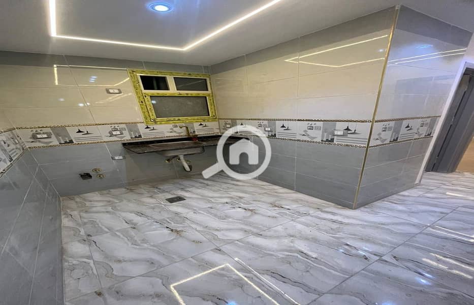 12 WhatsApp Image 2025-11-06 at 3.22. 35 PM_1400x900. jpg