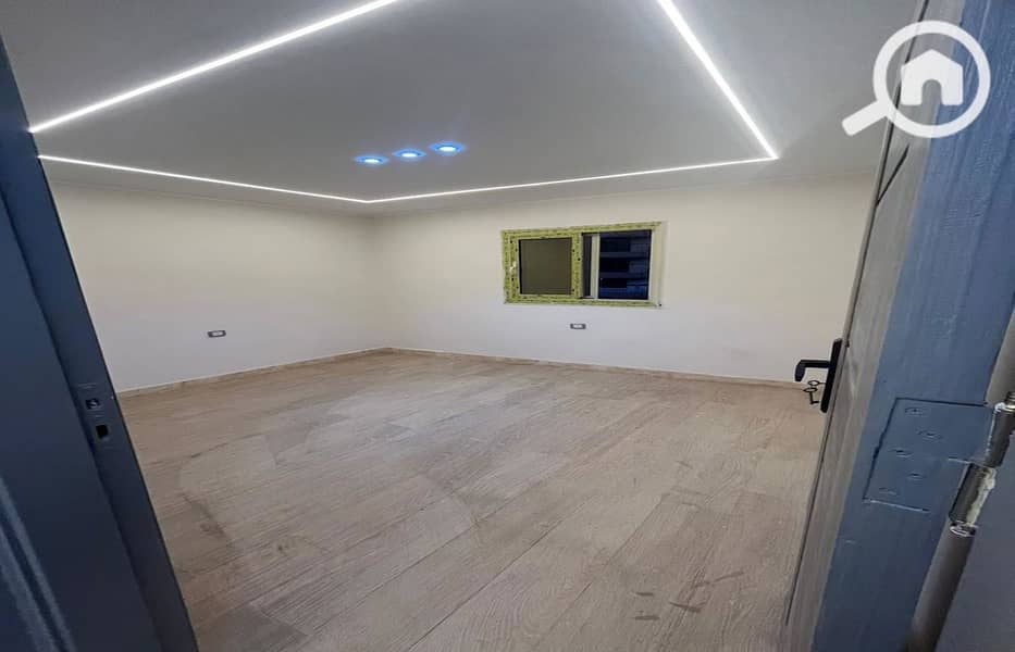 13 WhatsApp Image 2025-11-06 at 3.22. 36 PM (1)_1400x900. jpg