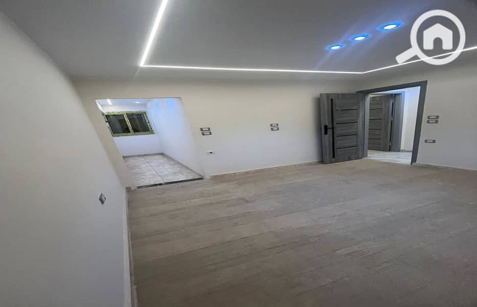 15 WhatsApp Image 2025-11-06 at 3.22. 36 PM_1400x900. jpg