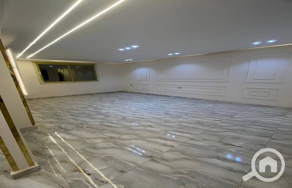 16 WhatsApp Image 2025-11-06 at 3.22. 37 PM_1400x900. jpg