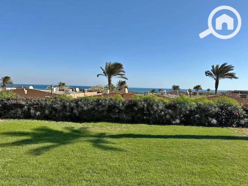 9 e70824f4-74ac-4a55-94ac-6b6c0b3e58b9. jpeg