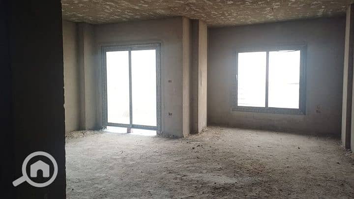 4 80d44f94-21ff-4dbe-ad7b-1700f3f71de3. jpeg