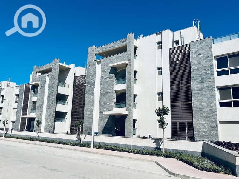 8 19526ed6-2a0b-421e-a6c3-13e159a3d90c. jpg