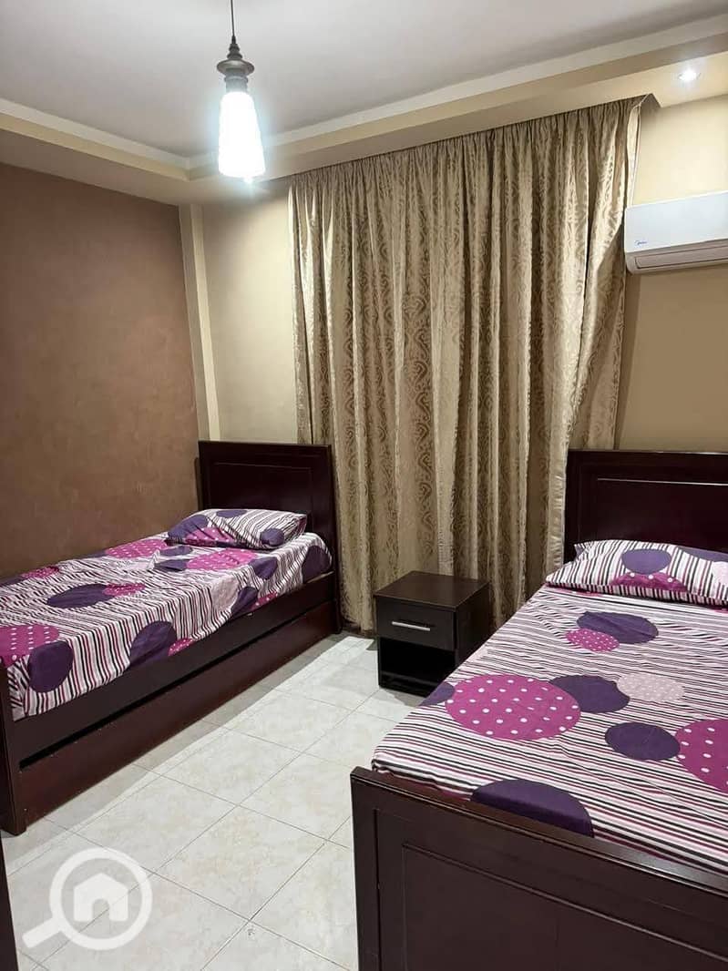 7 80452b3e-fead-456d-88f6-c6f1eb4032e7. jpeg