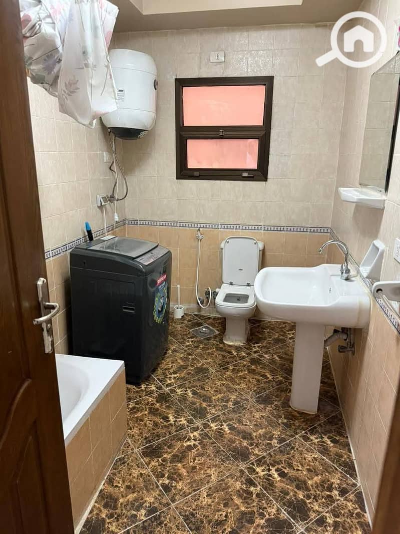 10 852dcc87-4aeb-4b77-98b7-06fd2b8c0353. jpeg