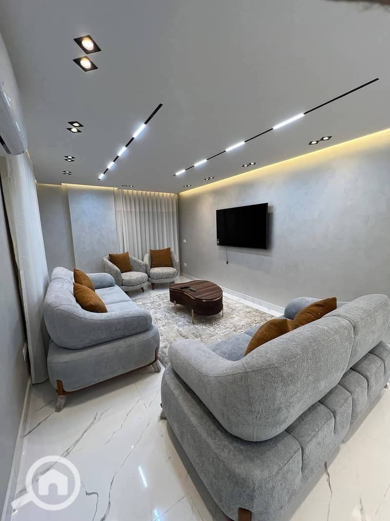 2 d56b6125-0421-45d3-a499-2dd4721f8a95. jpeg