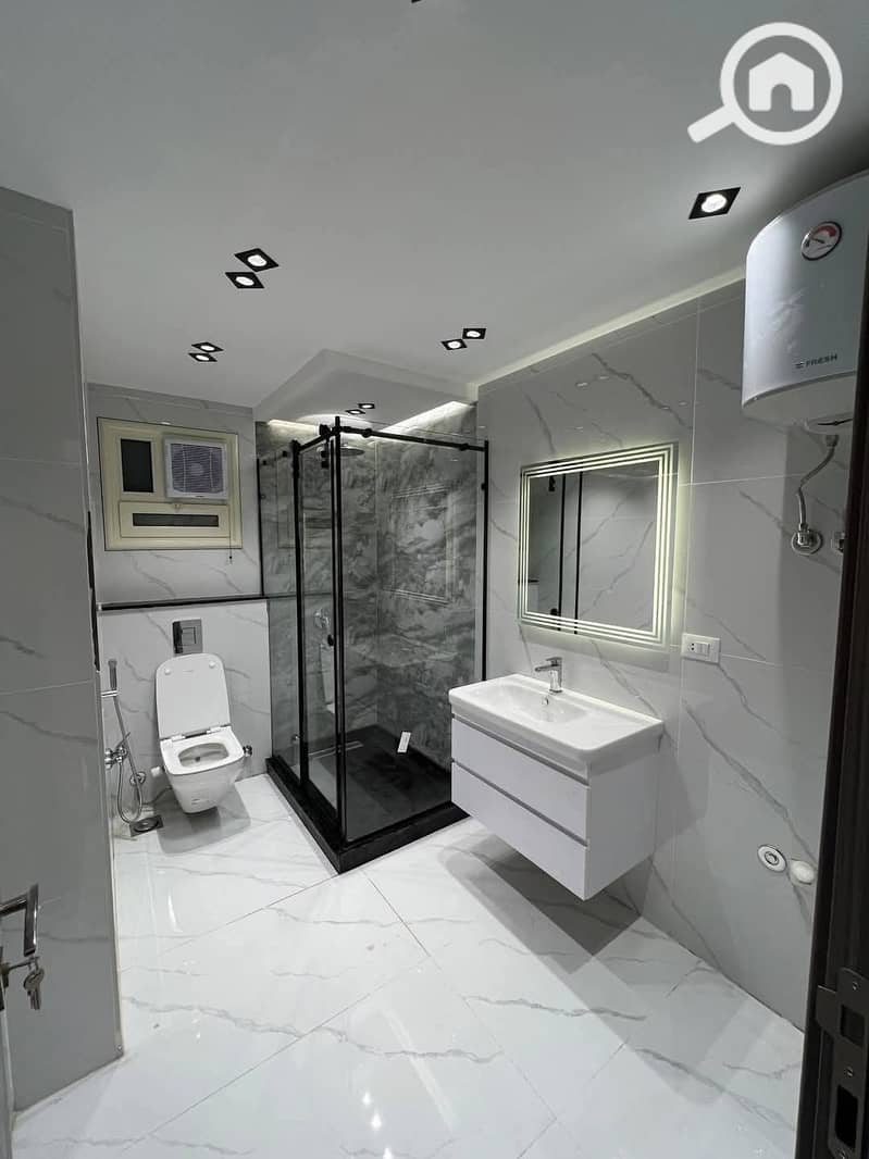 10 758dec74-bd55-4521-a903-e847133496da. jpeg