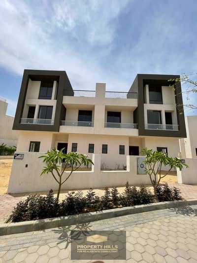 فیلا 6 غرف نوم للبيع في الشيخ زايد، الجيزة - d6cd6abb-2505-41b5-a1c8-915c1c253851. jpg